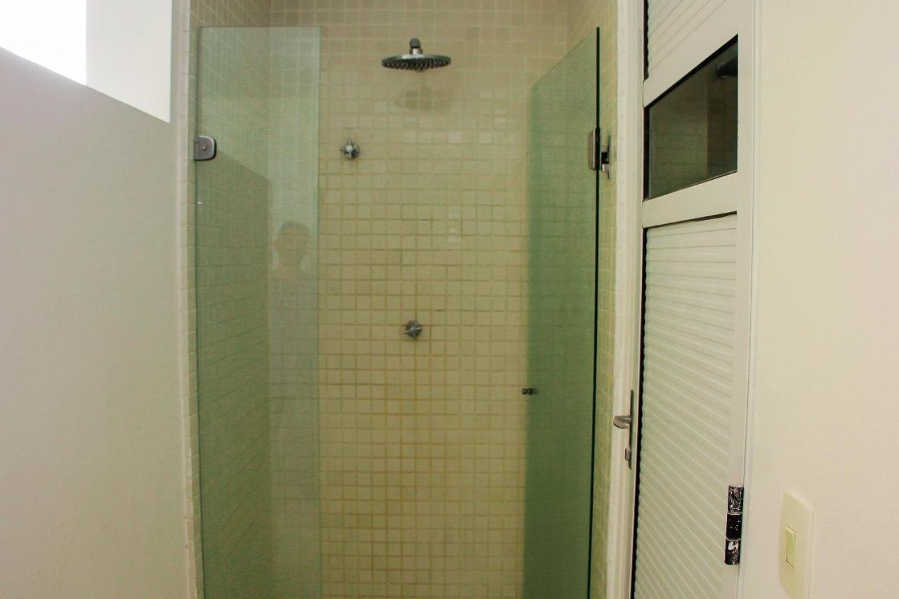 Apartment Living 1111